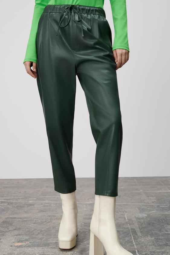 PANTALÓN THE WEEKEND EFECTO PIEL - Verde | ZARA Chile