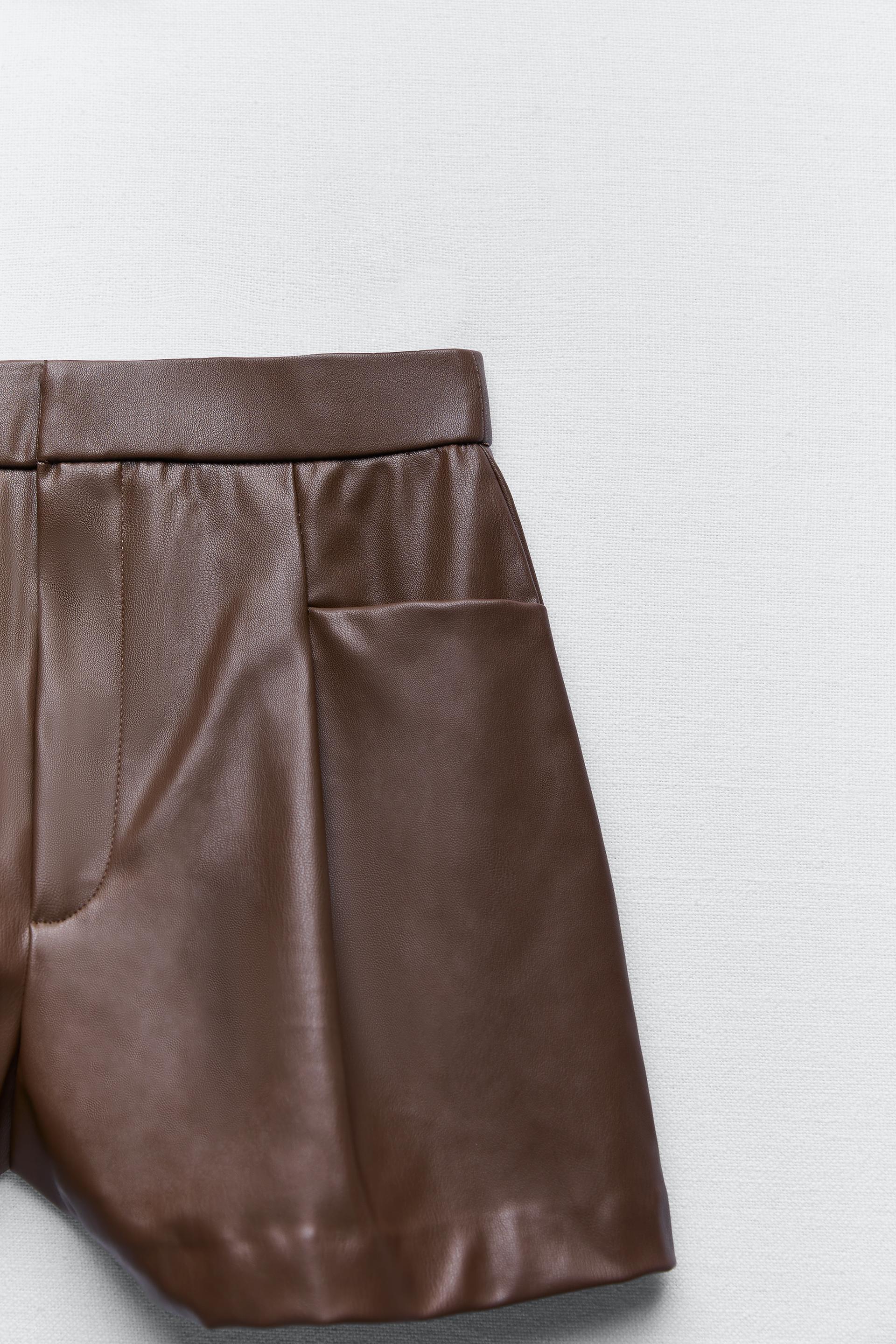 FAUX LEATHER BERMUDA SHORTS - Brown 