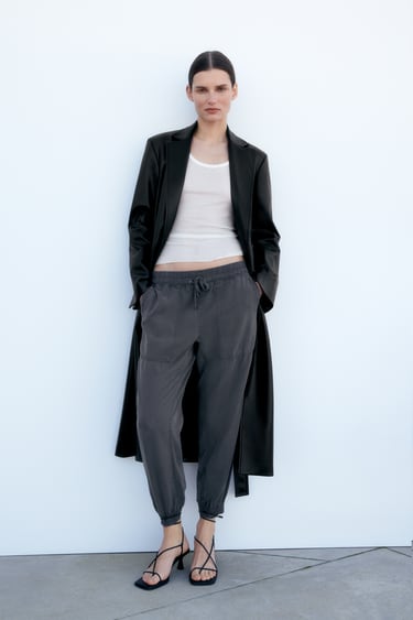 Image 0 of THE WEEKEND JOGGING TROUSERS from Zara