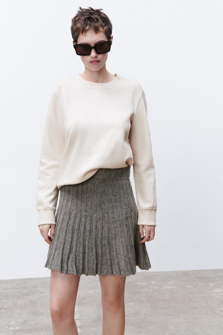 Esta cazadora acolchada por 35,95 euros merece una visita a Zara 6 Merca2.es 5388451711 2 1 1 Merca2.es