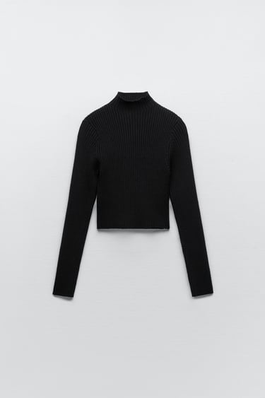 CROPPED KNIT SWEATER WITH A HIGH NECK