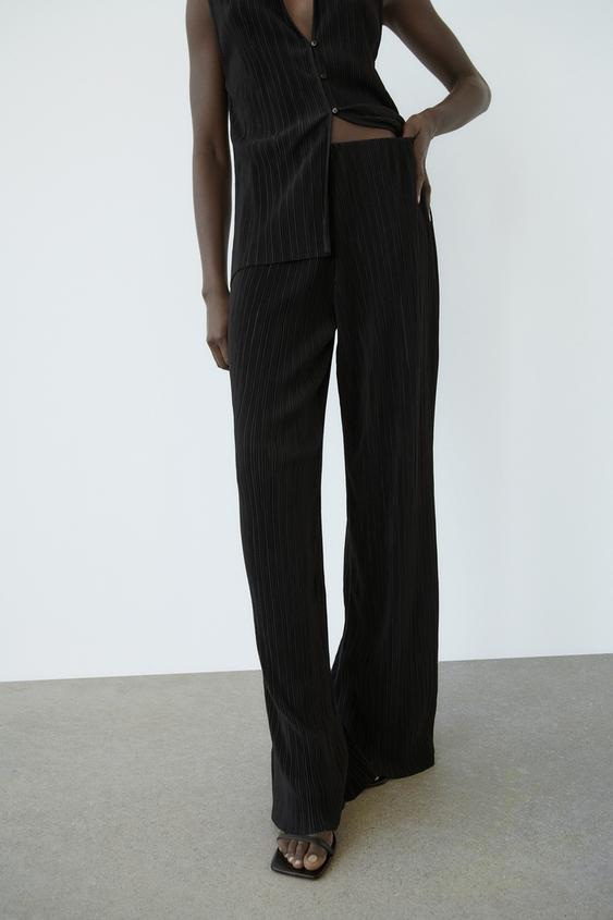 PANTALÓN PLISADO - Negro | ZARA España