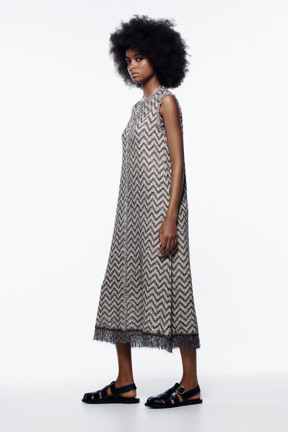 Εικόνα 2 του ΜΑΚΡΥ ΠΛΕΚΤΟ ΦΟΡΕΜΑ από Zara