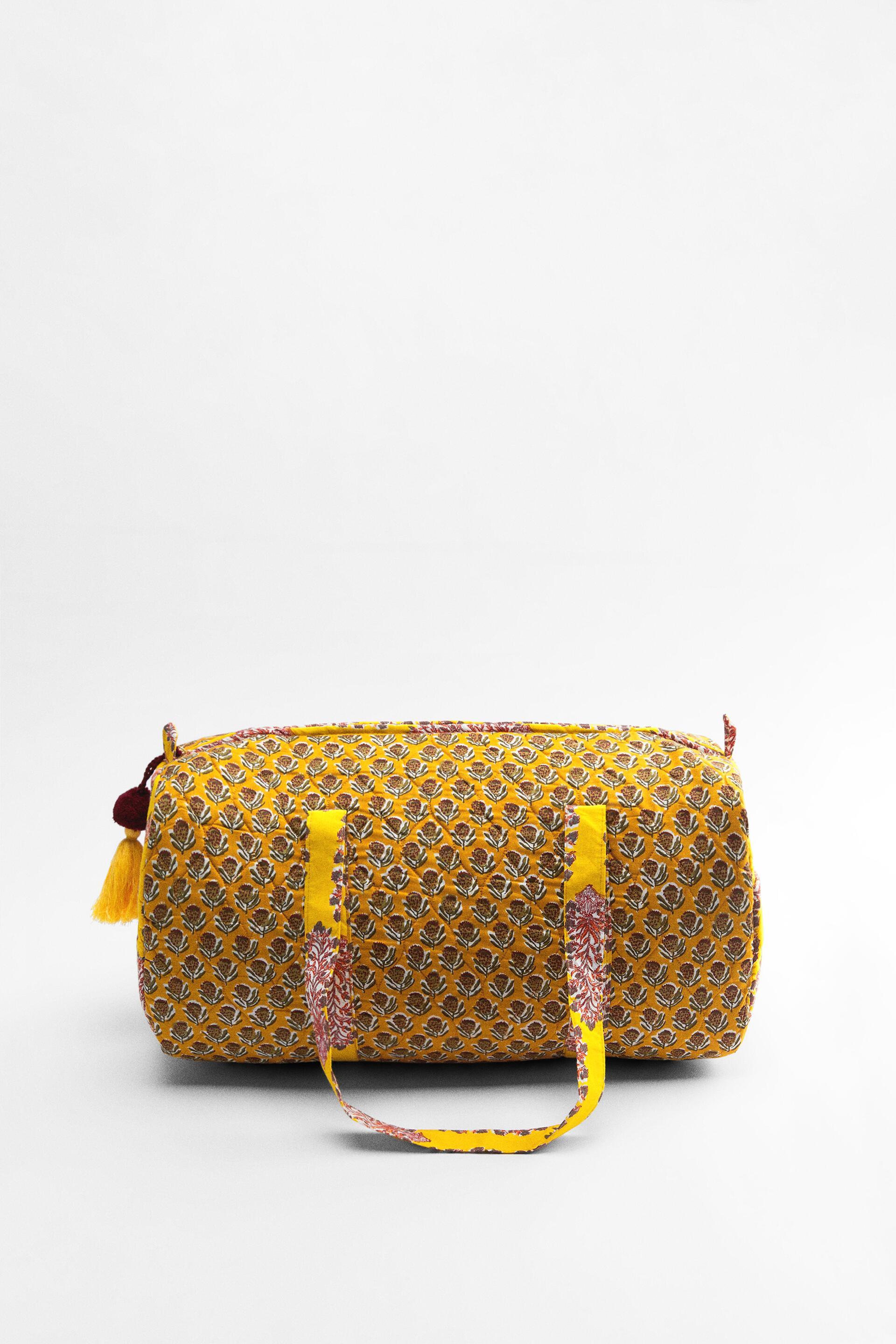 BOLSO VIAJE ACOLCHADO ESTAMPADO - Ocre | ZARA España