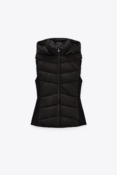 QUILTED GILET WITH WATER AND WIND PROTECTION