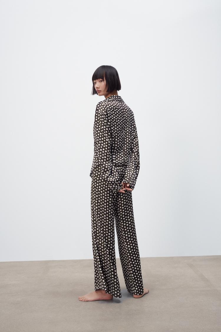 Pijamas de Zara para irte a la cama cómoda y con estilo 8 Moncloa 9546802700 2 3 1 Moncloa