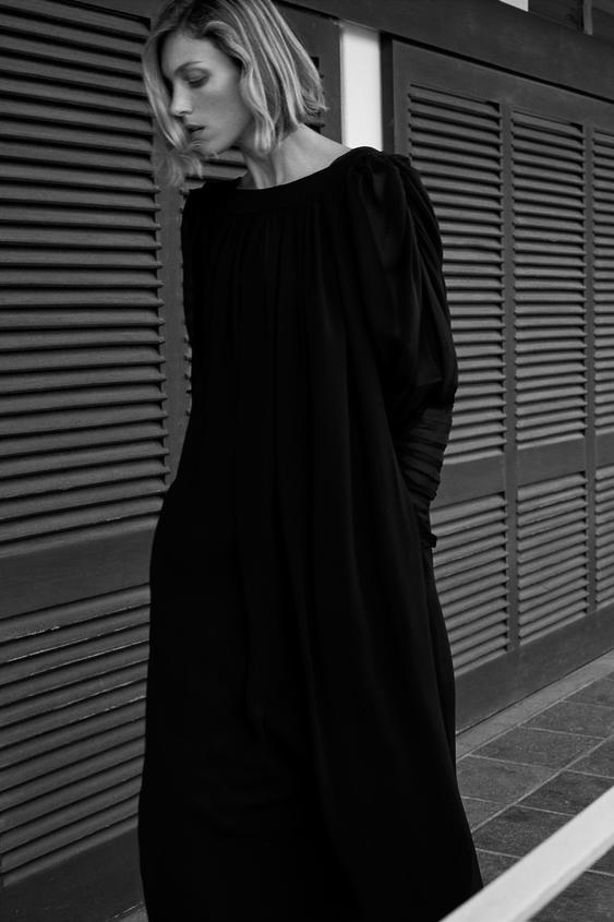 オープンバック ワンピース Limited Edition ブラック Zara Japan 日本 オープンバック ワンピース Limited Edition ブラック Zara Japan 日本