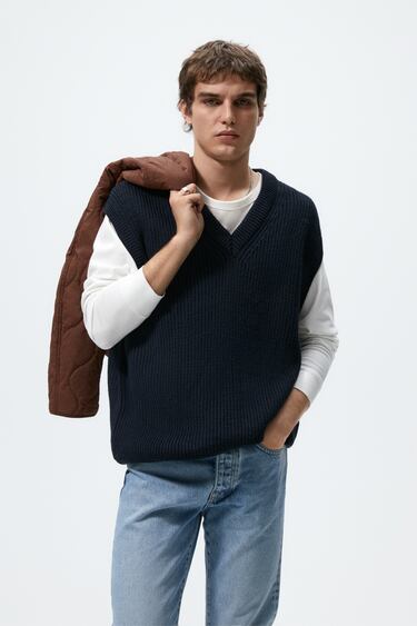 Image 0 of BASIC PURL KNIT VEST from Zara