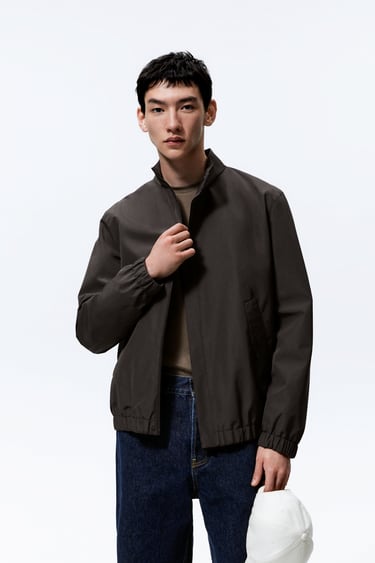Image 0 of PACKABLE TECHNICAL JACKET from Zara