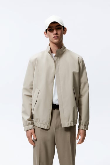 Image 0 of PACKABLE TECHNICAL JACKET from Zara