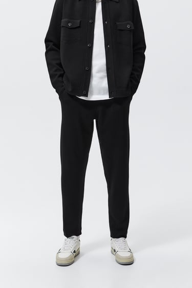 Image 0 of KNIT JOGGING TROUSERS WITH TOPSTITCHING from Zara