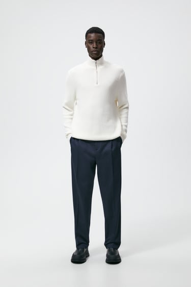 Image 0 of STRAIGHT PLEATED TROUSERS from Zara