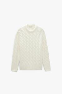 zara white sweater