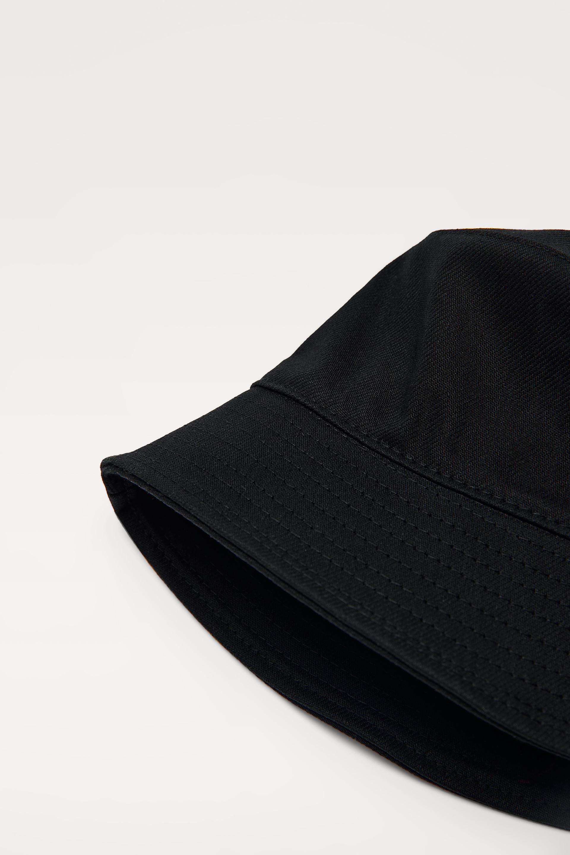 CAPPELLO DA PIOGGIA WATER REPELLENT - Nero | ZARA Italia / Italy