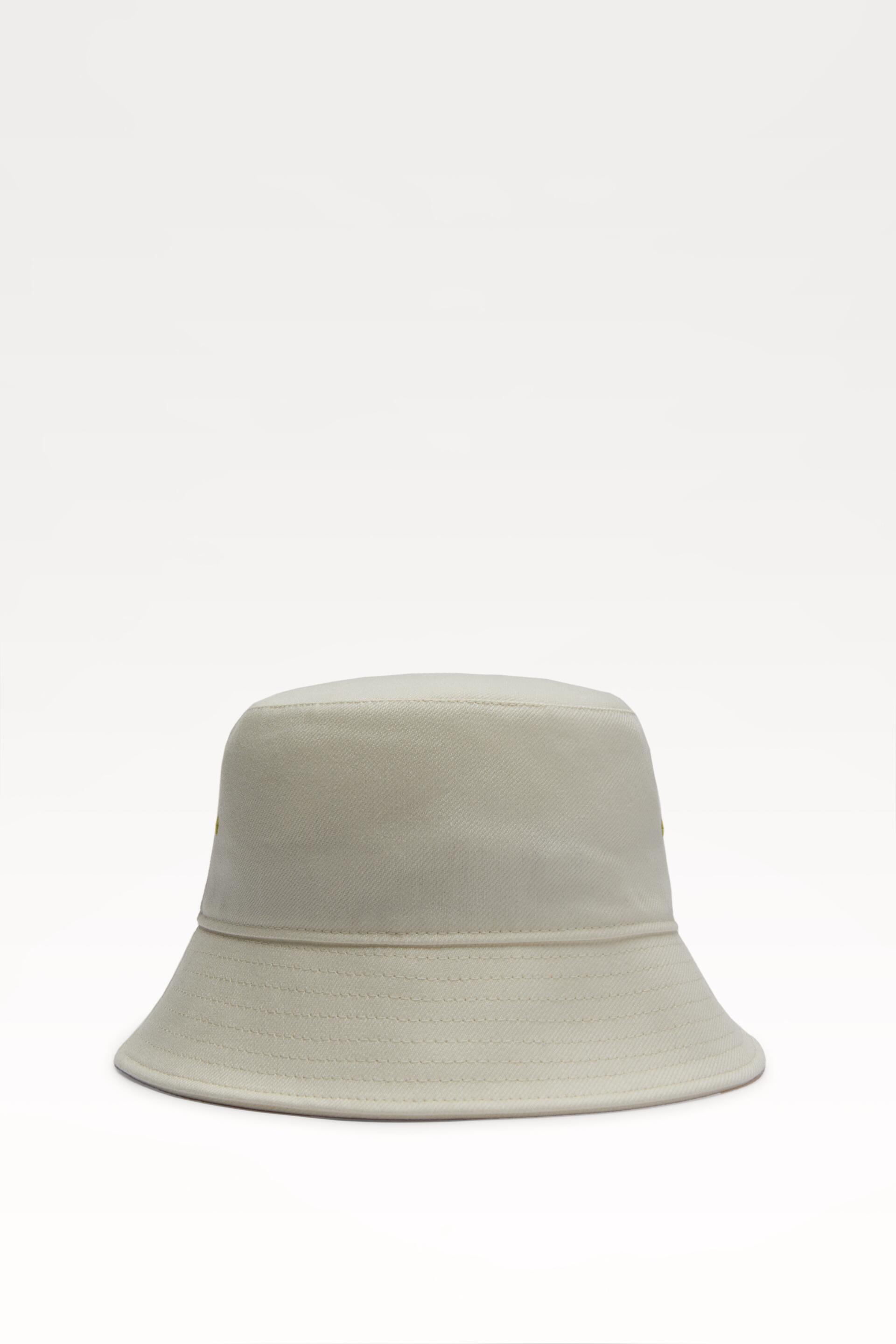 CAPPELLO A SECCHIELLO - Bianco sporco | ZARA Italia / Italy
