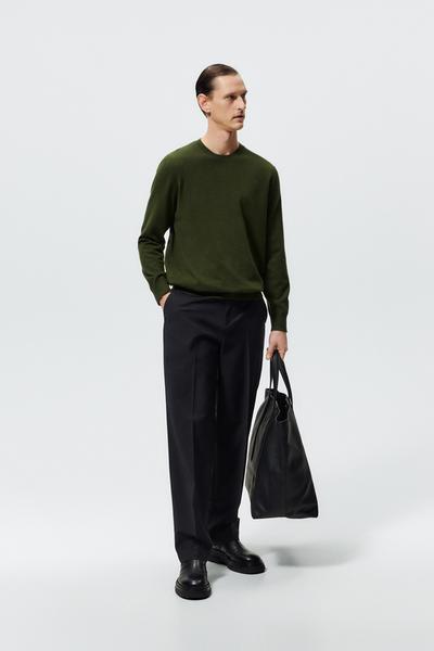 BASIC SOFT SWEATER
