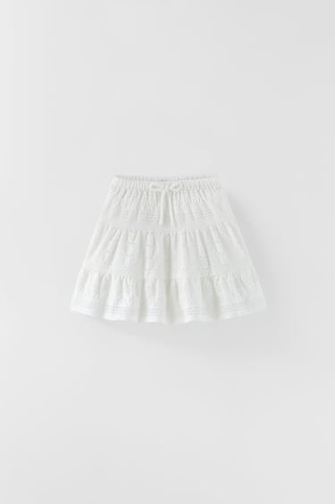 CONTRAST EMBROIDERED SKIRT