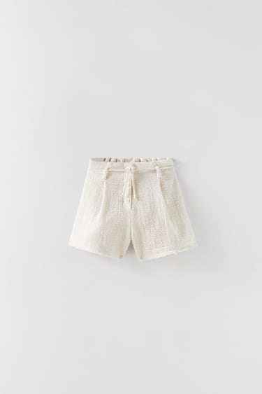 BERMUDA SHORTS WITH TEXTURED WEAVE AND CORD