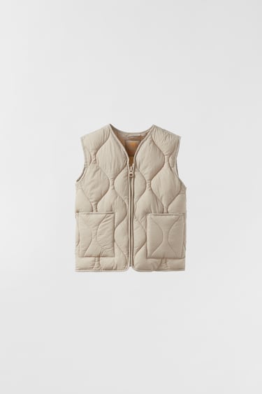 LIGHTWEIGHT QUILTED GILET WITH TOPSTITCHING