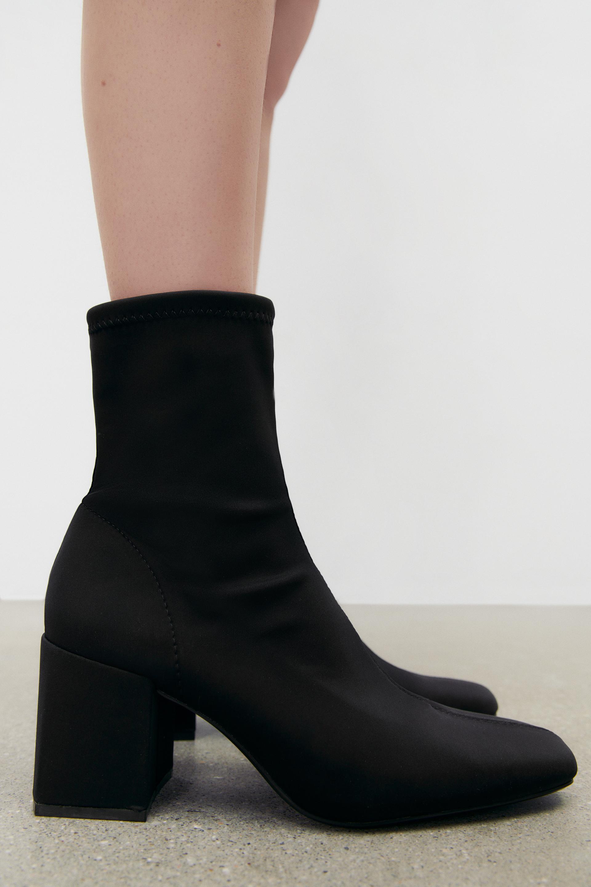 BOTÍN TACÓN TEJIDO AJUSTADO - Negro | ZARA España