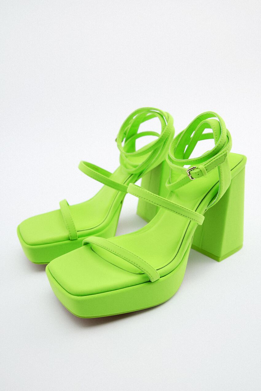zara.com | Strappy platform heel sandals