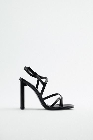 Sandalias Negras de Mujer | ZARA México