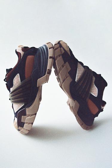 The 2018 Zara Sneaker Trend | Who What Wear