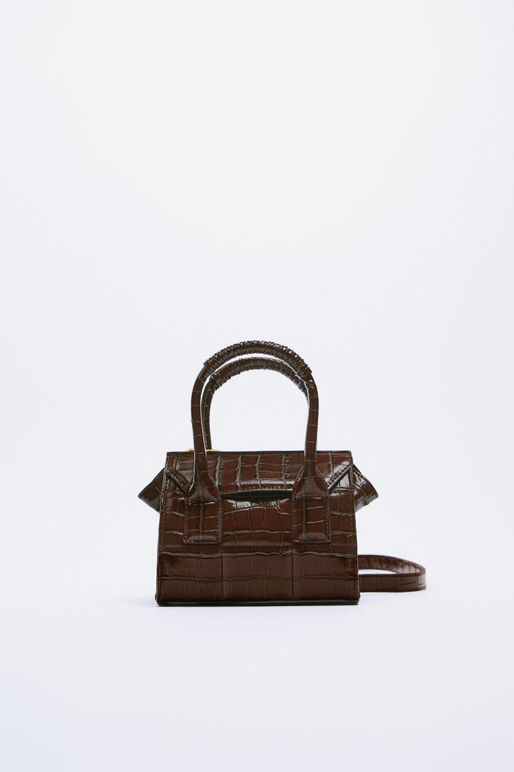 Zara: 10 bolsos a 9,99 euros para que elijas el que más te guste 7 Merca2.es 6120910100 6 1 1 Merca2.es