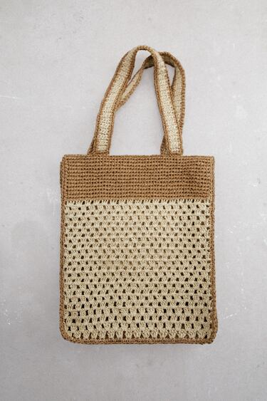 Image 0 of CONTRAST WOVEN TOTE BAG from Zara