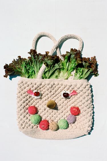 CROCHET TOTE BAG WITH BEADS