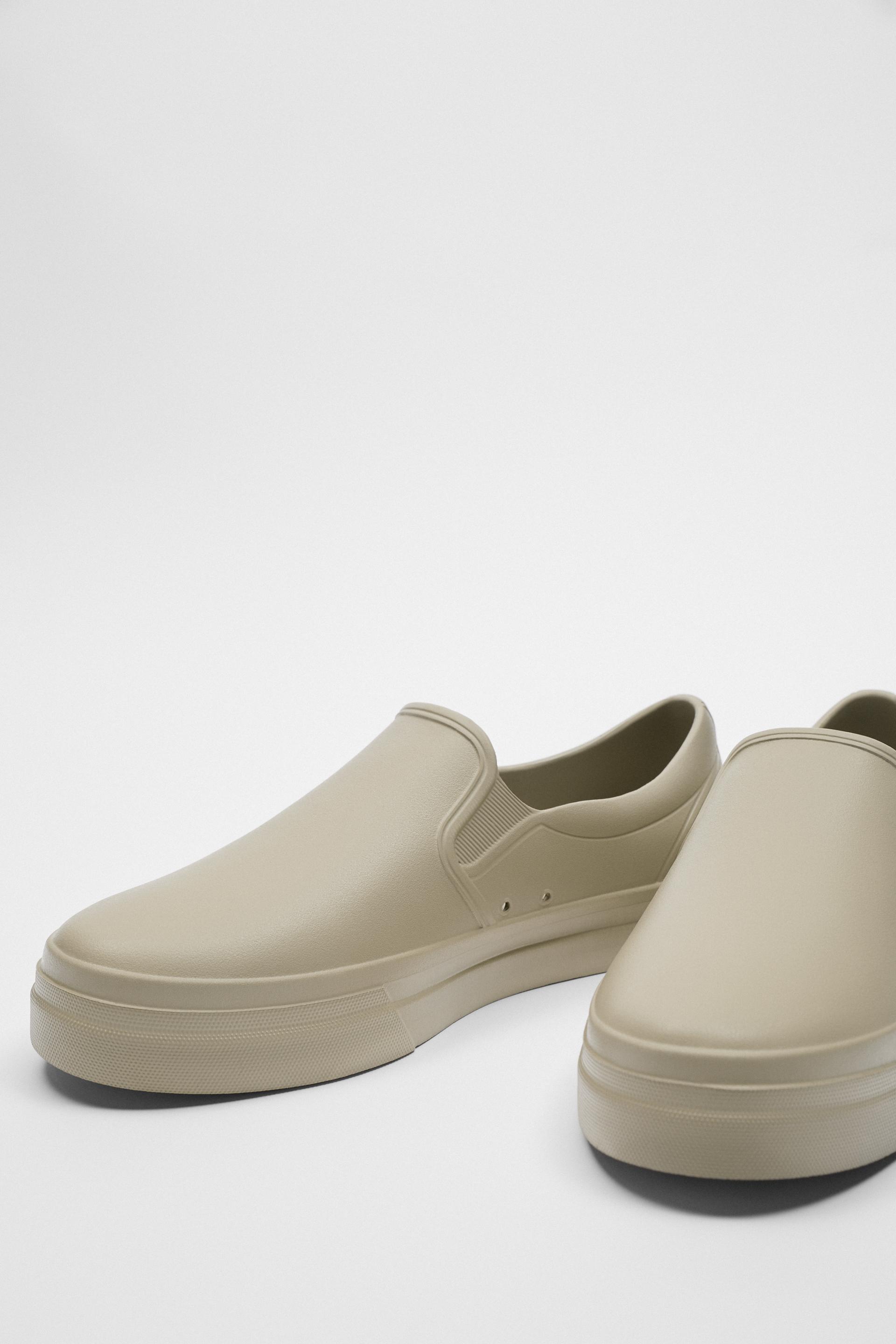 suede slip on platform vans fur pink