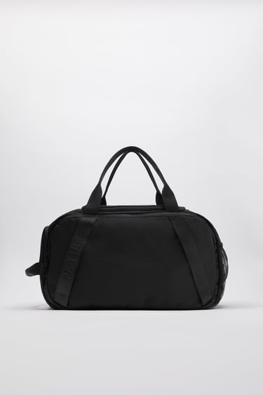Image 0 of SPORTS BAG from Zara