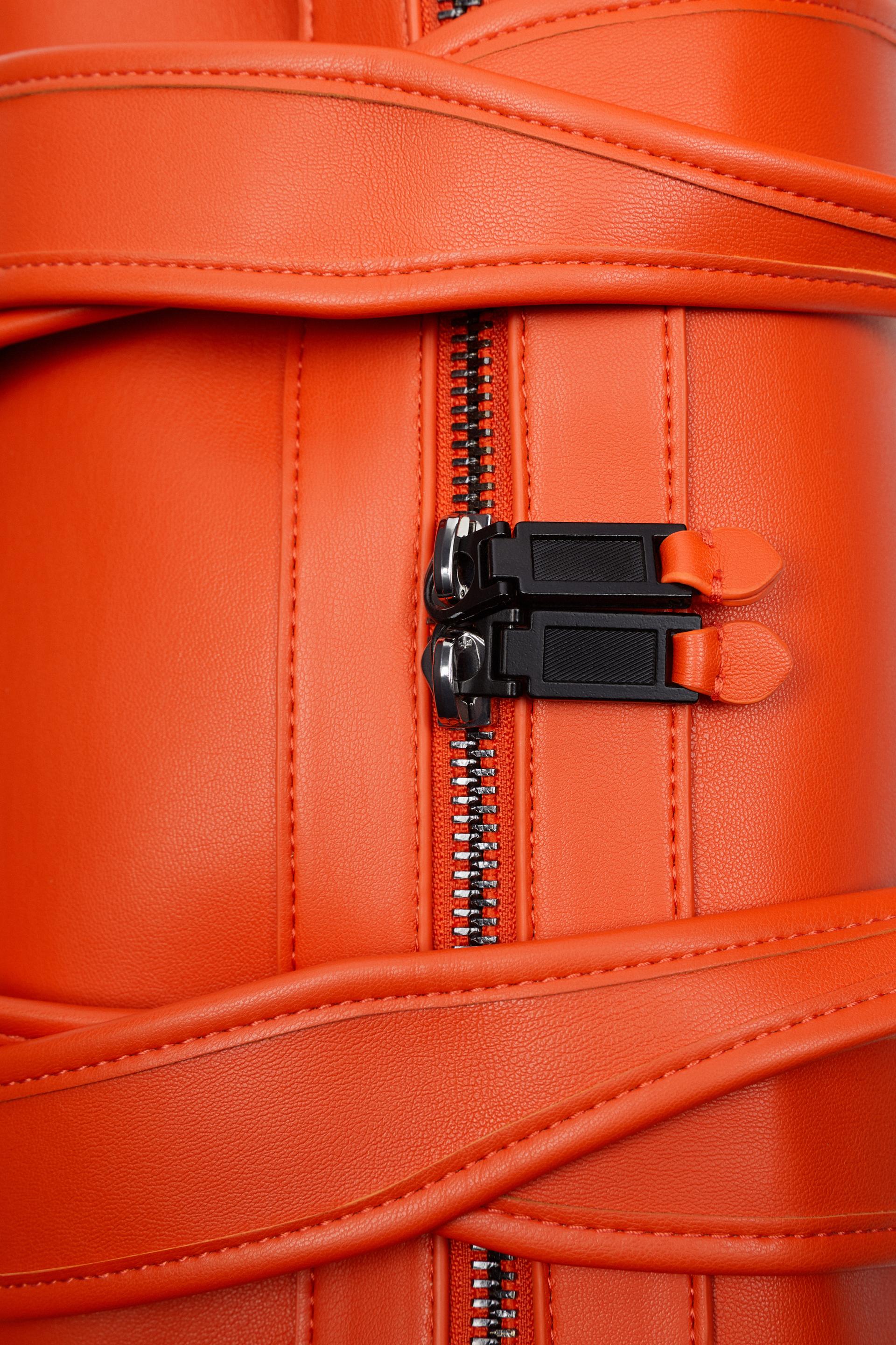 Zara SOLID COLOR DUFFEL BAG 6 Zara SOLID COLOR DUFFEL BAG 7