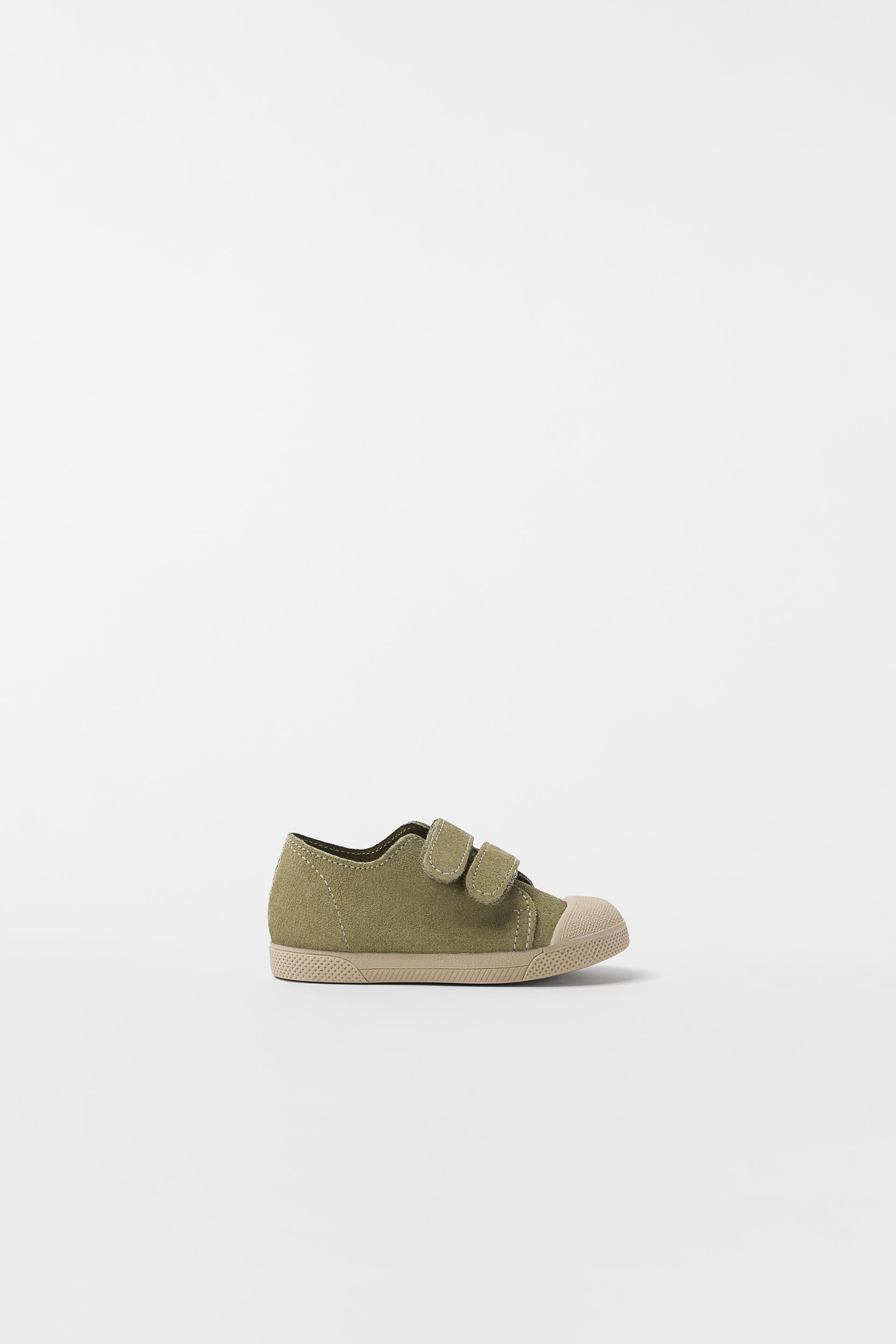 clarks trigenic flex trainers