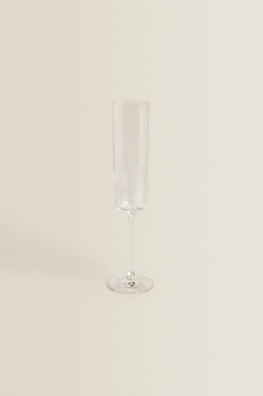 Image 0 of STRAIGHT CRYSTALLINE SPARKLING WINE FLUTE from Zara