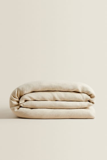 Image 0 of NATURAL LINEN BEDSPREAD from Zara