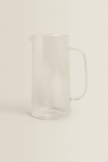 Image 0 of BOROSILICATE GLASS PITCHER WITH LINE DESIGN from Zara