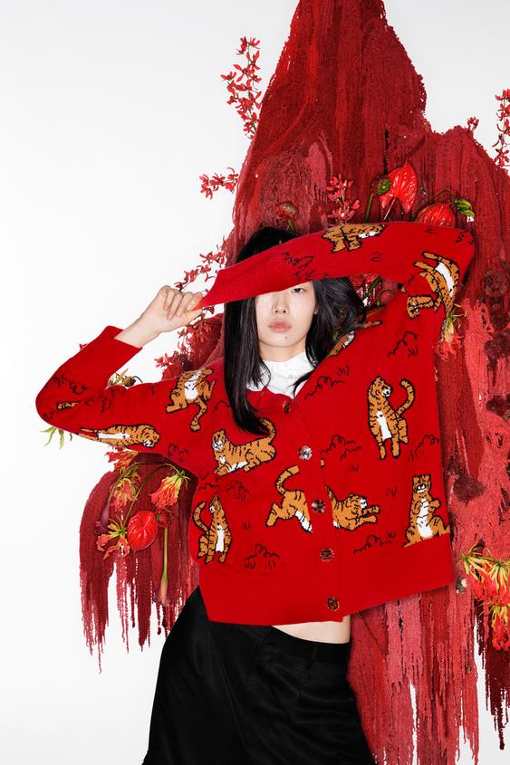 zara red cardigan