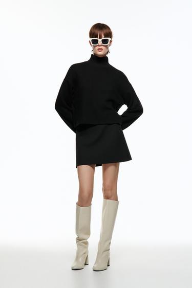 Sudaderas Negras de Mujer | ZARA Perú