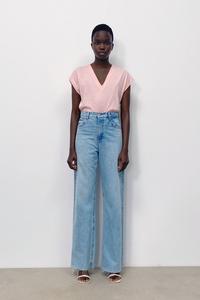 Camisetas Básicas de Mujer | Nueva Colección Online | ZARA España