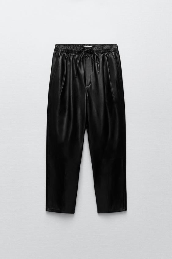 PANTALÓN RECTO EFECTO PIEL - Caramelo | ZARA España