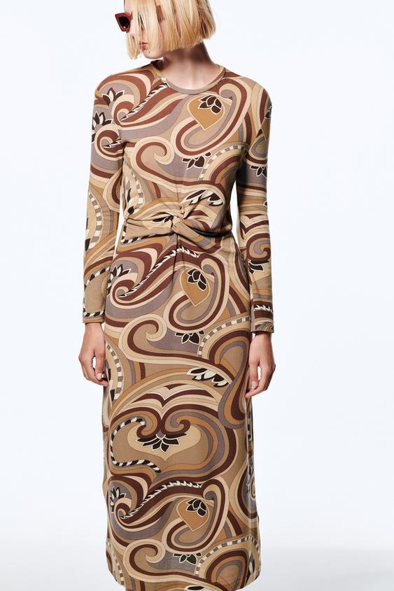 VESTIDO DE TRICÔ ESTAMPADO - Areia | ZARA Brasil