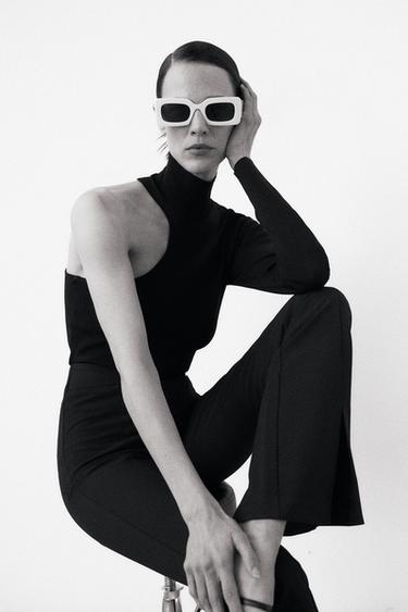 Pantalones anchos negros de Anchos y harén para Mujer de Zara | FASHIOLA.es