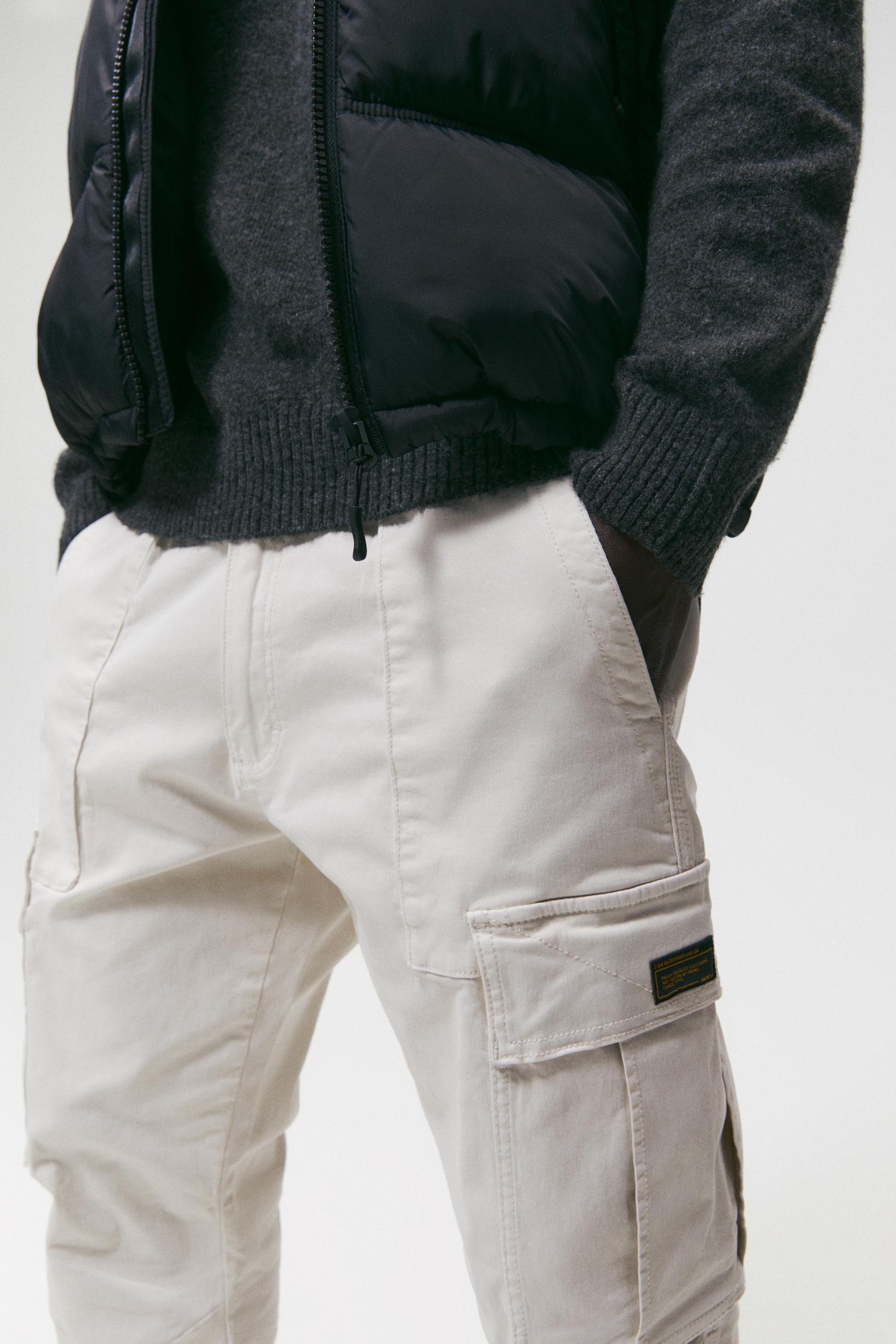 RELAXED FIT CARGO TROUSERS - Ecru 