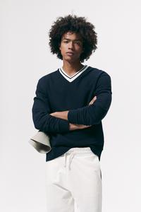 zara man sweatshirt