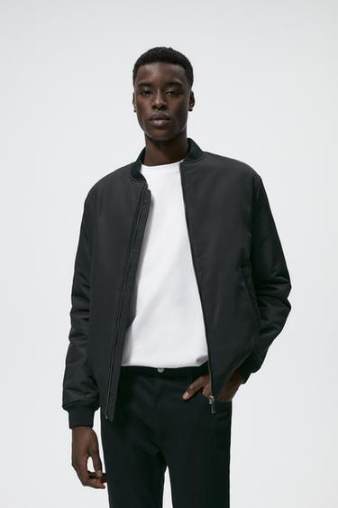 CAZADORA BOMBER PLISADA - Negro | ZARA España