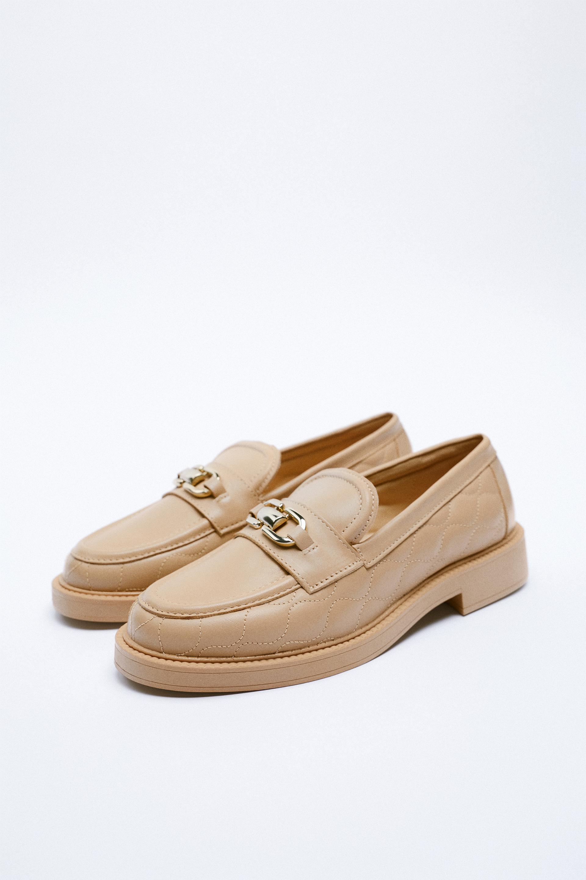 MOCASÍN PIEL HEBILLA - Beige | ZARA España
