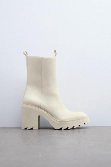 Botas engomadas para mujer | ZARA Uruguay