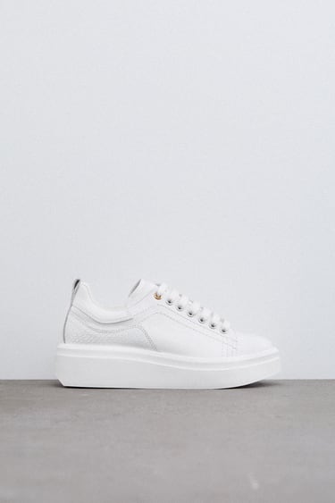 Image 0 of ATHLETIC LEATHER SNEAKERS from Zara