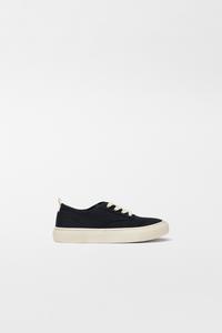 4801 -Sapato mocassim marinho Zara Boys Tam. 35 - 22 cm 35 no Ficou Pequeno  - Desapegos de Sapatos quase novos ou nunca usados para bebês, crianças e  mamães. 806714